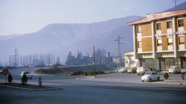 http---cdn.cnn.com-cnnnext-dam-assets-170927104507-grandpas-photos---photo-10